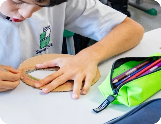 Cuidado e aprendizagem nos Centros de Educação Infantil.